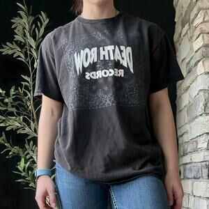 Crooks and castles death row graphic tshirt size Large